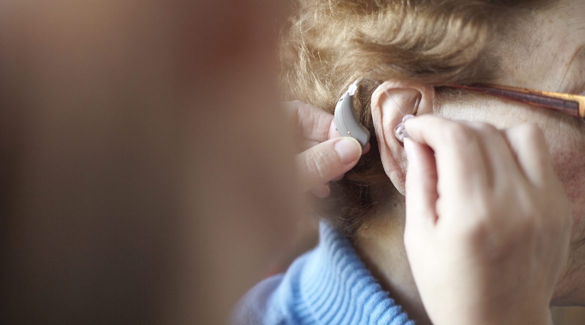 Adaptarse a un audífono